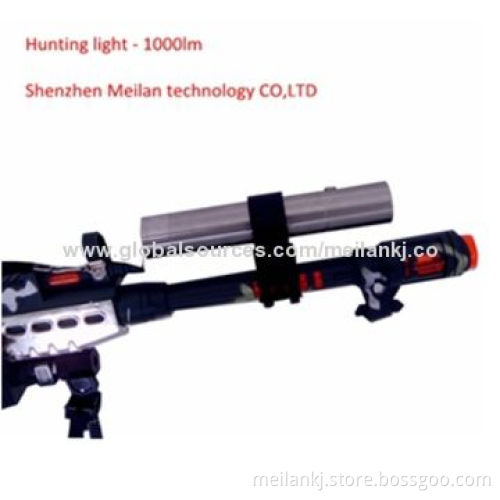 Hunting LED flashlight, high brightness, red SOS function 2,600mAh power bank, stainless steel